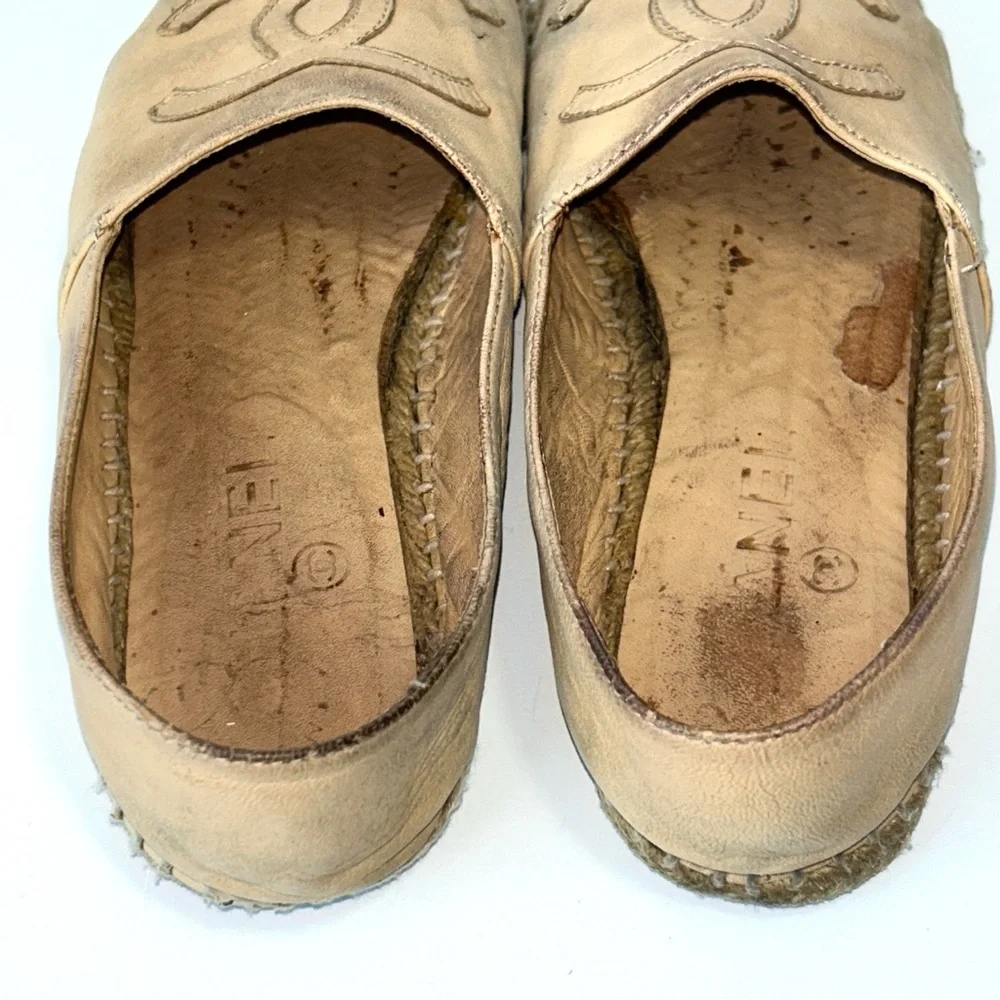 Chanel‎ Beige and Black Leather Espadrilles Flats Sz 39(8)